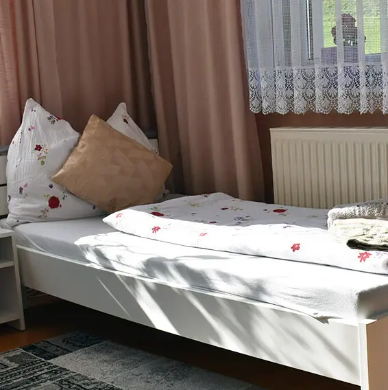 Einzelbettzimmer Haus Tina Einzelbettzimmer Haus Tina